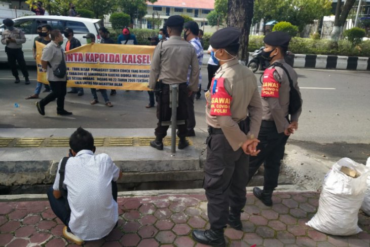DPRD dituntut kerja sama dengan penegak hukum usut masalah banjir