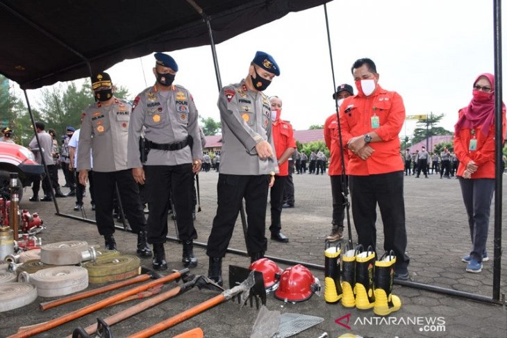 Brimob Polda Jambi asah pengetahuan dan tingkatkan kemampuan padamkan api karhutla