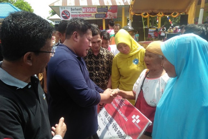 Mukomuko pindahkan lokasi pemasangan stiker di rumah warga