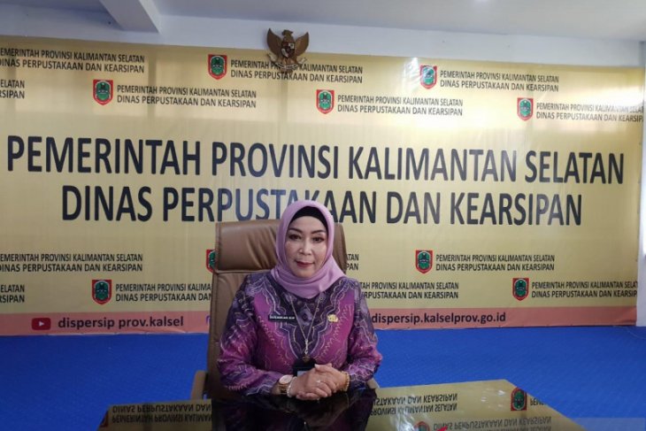 Najwa Shihab : bantu anak mencintai buku fisik