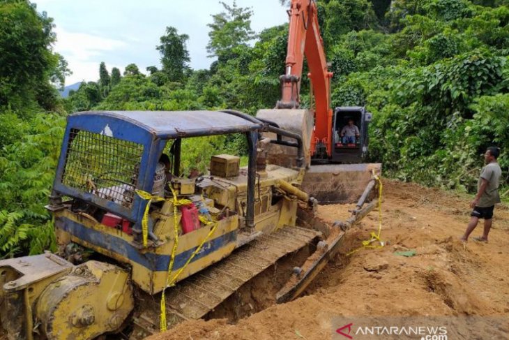 Pemilik alat berat pendukung pembalak hutan lindung di Aceh Jaya ditangkap