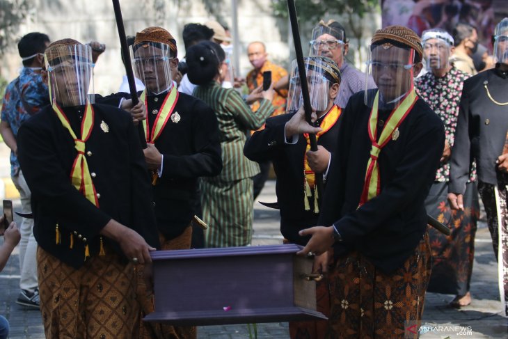 Upacara manusuk sima Kediri