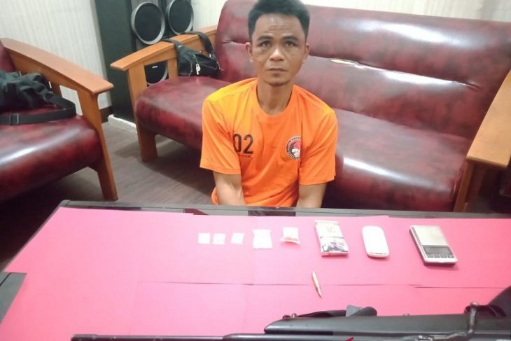 Dua bandar dan pengedar sabu ditembak polisi