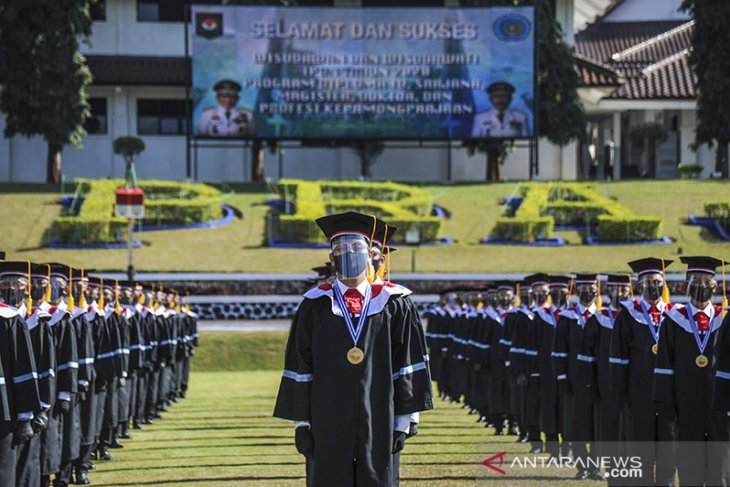 Wisuda Praja IPDN angkatan XXVII 