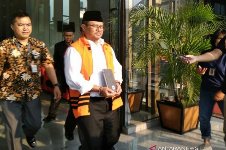 Mantan Bupati Indramayu Supendi dieksekusi ke Lapas Sukamiskin