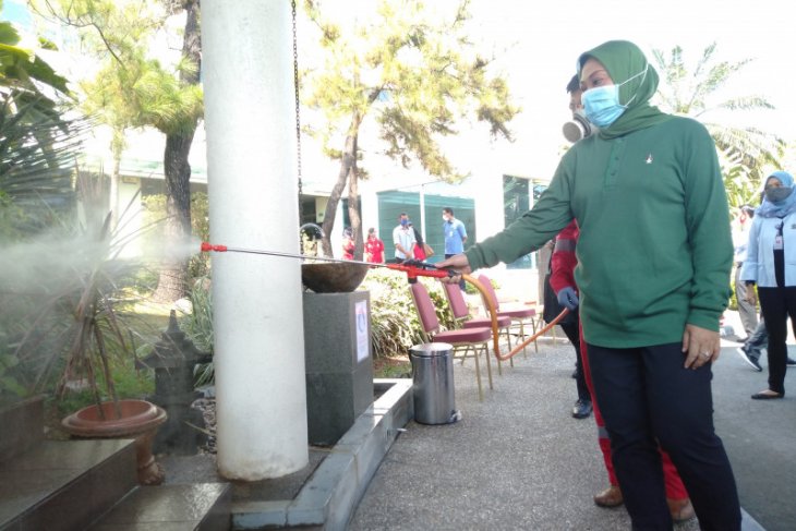 Menaker Ida Fauziyah minta perusahaan siapkan petugas K3 COVID-19