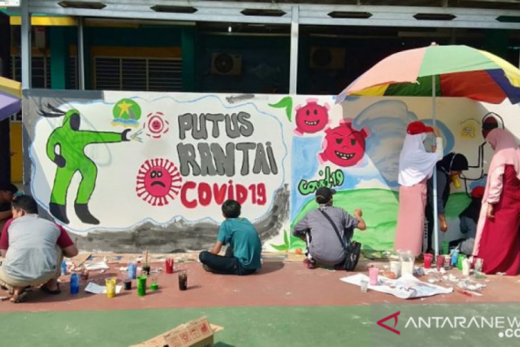 SMK Al Husna Kota Tangerang gelar lomba mural tema COVID-19
