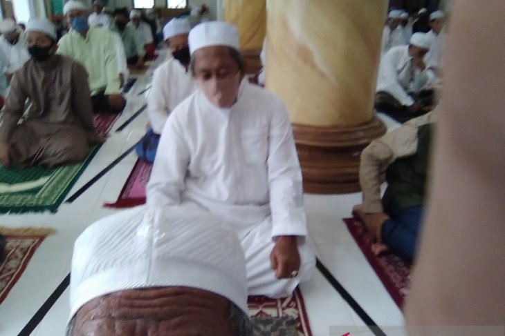 Khatib : tiada sesuatu berharga kecuali anak shaleh shalehah