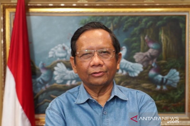 Mahfud Pejabat lindungi Djoko Tjandra harus siap dipidana