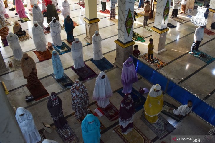 Shalat Idul Adha di Madiun