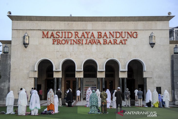 Shalat Idul Adha di masjid Raya Bandung 