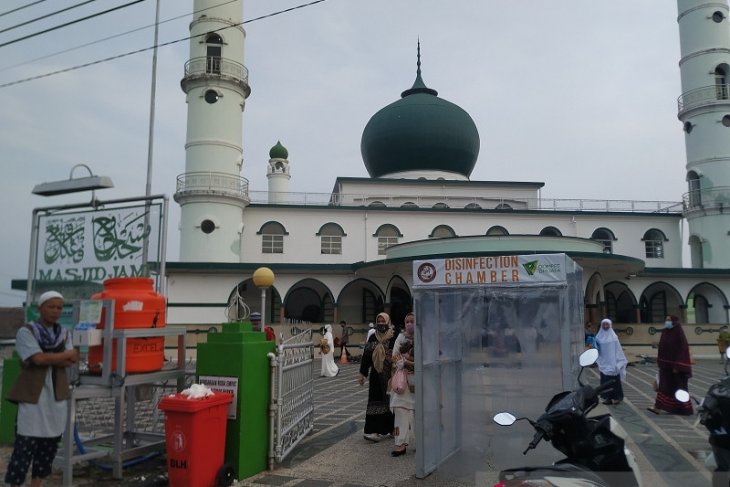 Warga Pangkalpinang gelar tradisi