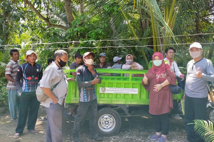 Petani Mukomuko terima bantuan peralatan pascapanen hortikultura