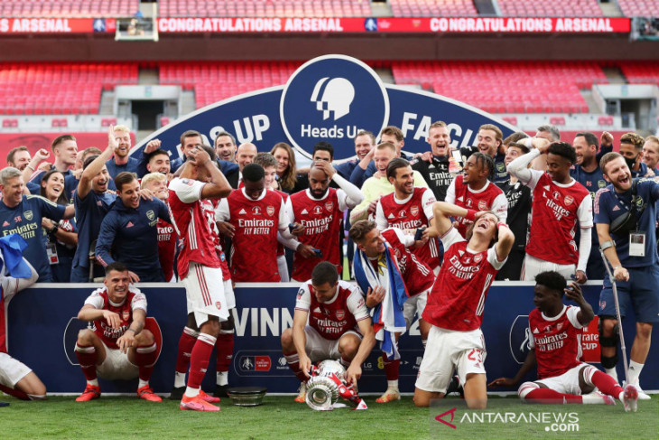 Arsenal menjuarai Piala FA