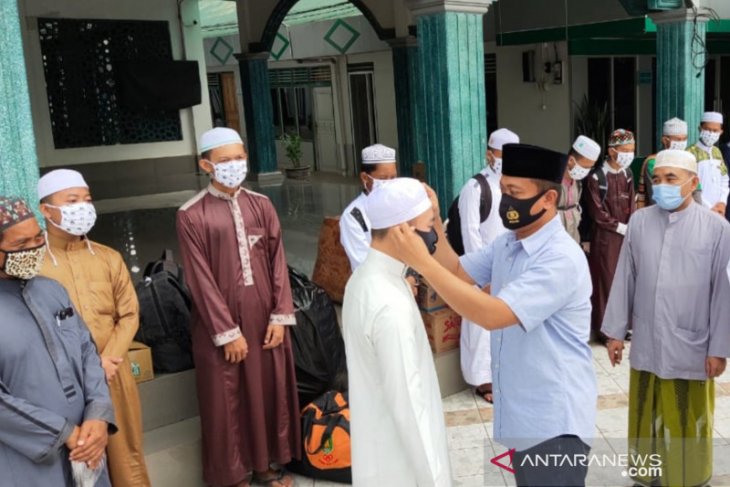 Ponpes Nurul Muhibbin Barabai buka kembali, seluruh santri dirapid test