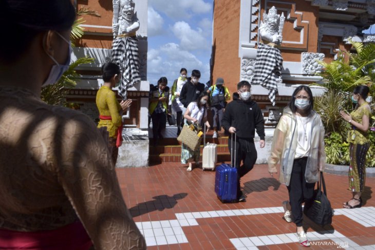 Libur Idul Adha, bandara Ngurah Rai layani 20 ribu penumpang domestik