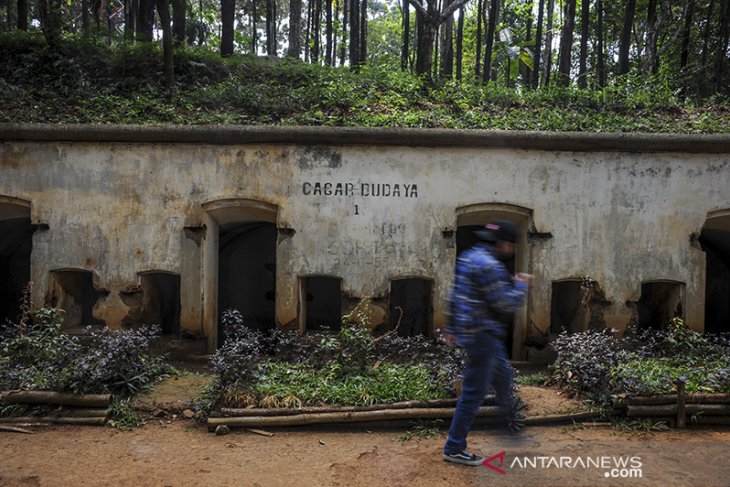 Benteng peninggalan zaman kolonial Belanda 