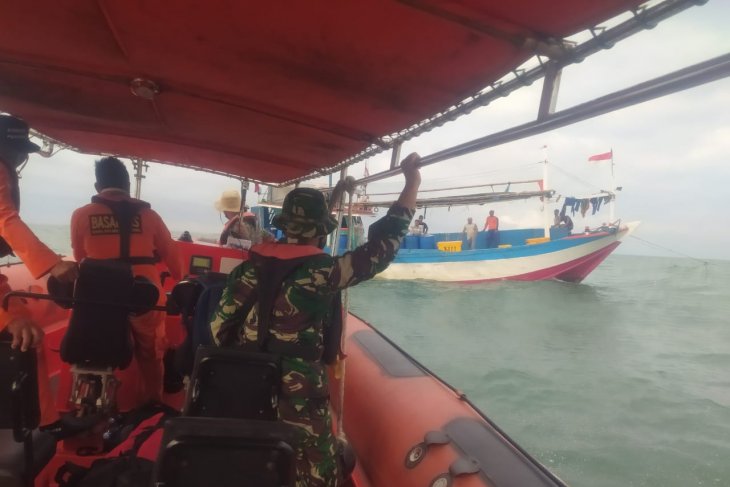 Tim gabungan SAR temukan tujuh ABK KM Sinar Kencana