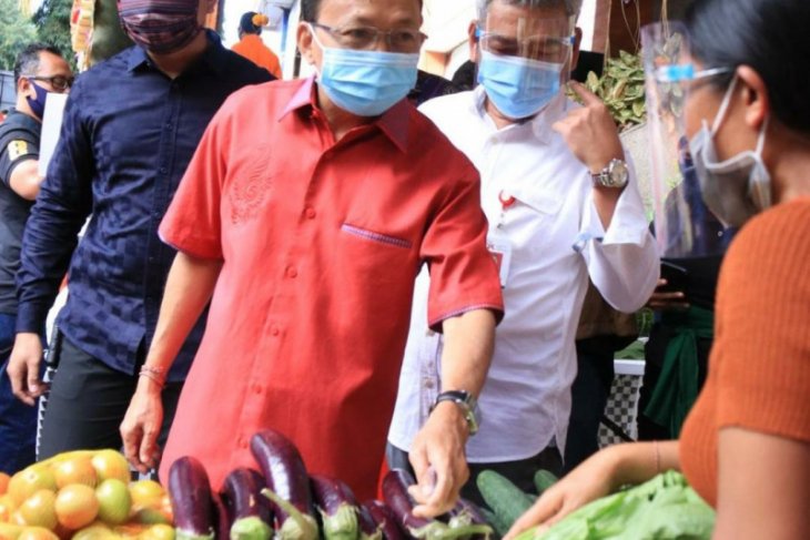 Gubernur Bali apresiasi OJK adakan Pasar Gotong Royong