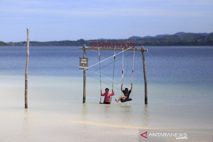 Foto - Pantai Ratu di Boalemo, Destinasi wisata unggulan Gorontalo