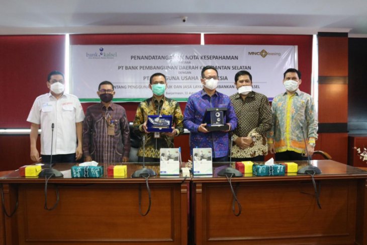 Bank Kalsel kerja sama dengan MNC Guna Usaha Indonesia untuk optimalisasi kredit