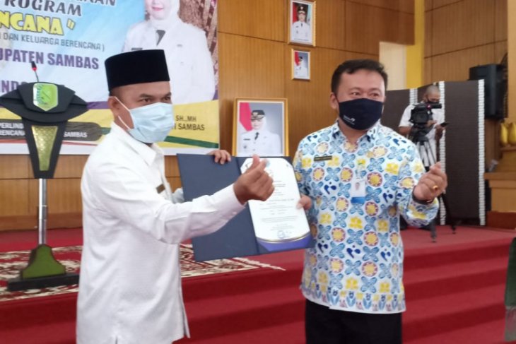 Ini penjelasan Bupati Sambas atas penghargaan dari BKKBN RI