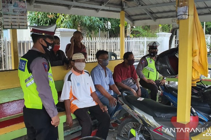 Satlantas Polres HSU sosialisasikan Perbup HSU No 33/2020