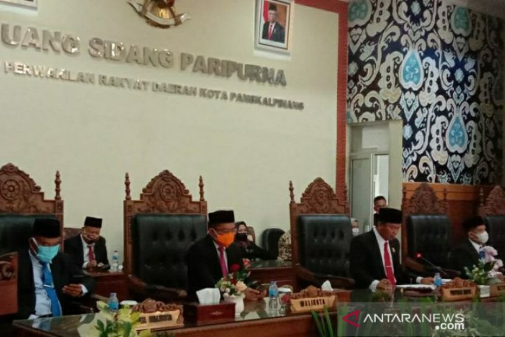 Wako Pangkalpinang ajak masyarakat tetap semangat rayakan HUT ke-75 RI