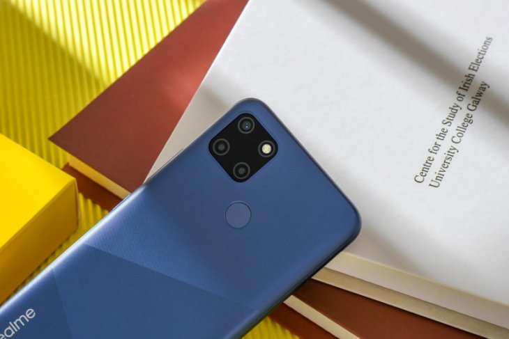 HP Realme luncurkan C12, baterai jumbo 6.000mAh