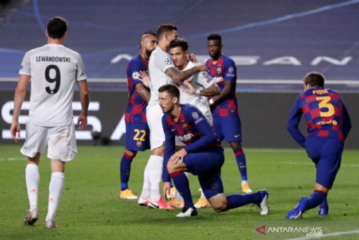 Bayern Munich menggila saat menghantam Barcelona 8-2