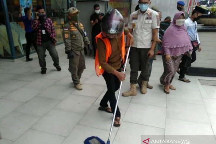 Sukabumi terapkan sanksi kepada warga tidak pakai masker