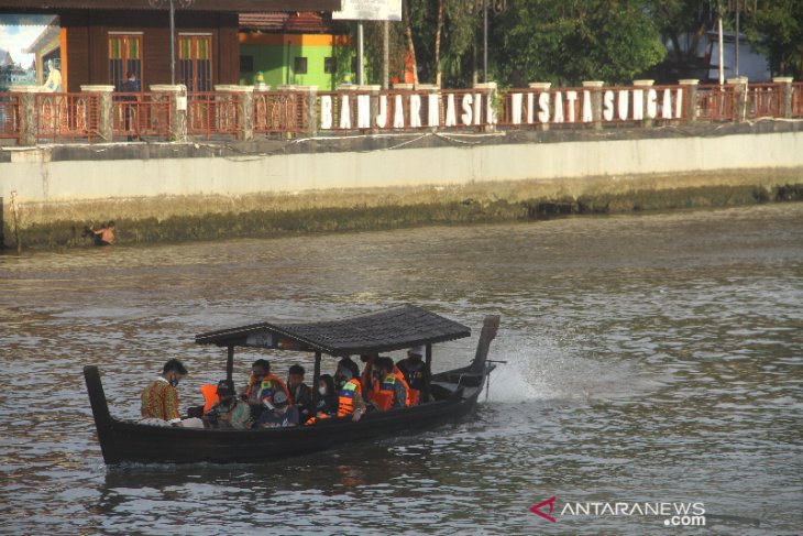 Susur Sungai Martapura Menjadi Wisata Andalan Kota Banjarmasin