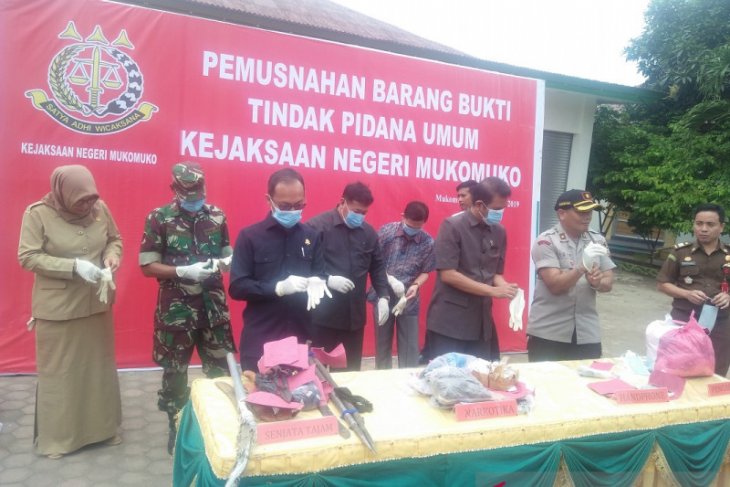 Kejari Mukomuko tetapkan mantan Kades tersangka korupsi dana desa