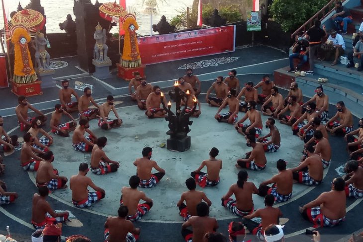 Round Up - Memulai pemulihan (ekonomi/ pariwisata) dari Bali