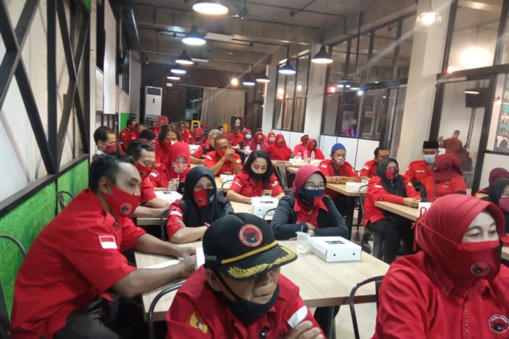 Kader PDI Perjuangan solid menangkan Cawali Surabaya pilihan Megawati