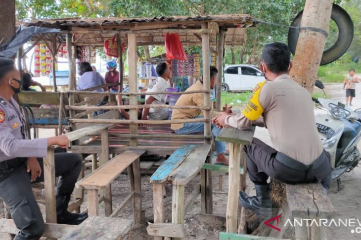 Polres Bangka Barat pantau penerapan kebiasaan baru objek wisata