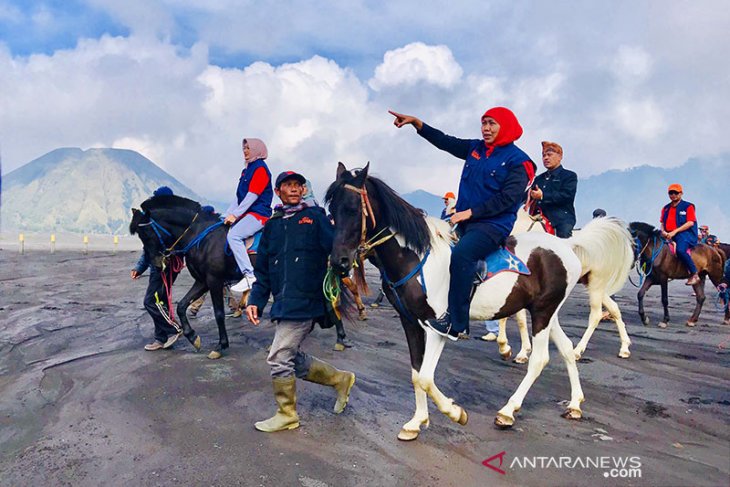 Pembukaan wisata Gunung Bromo gerakkan ekonomi sektor informal