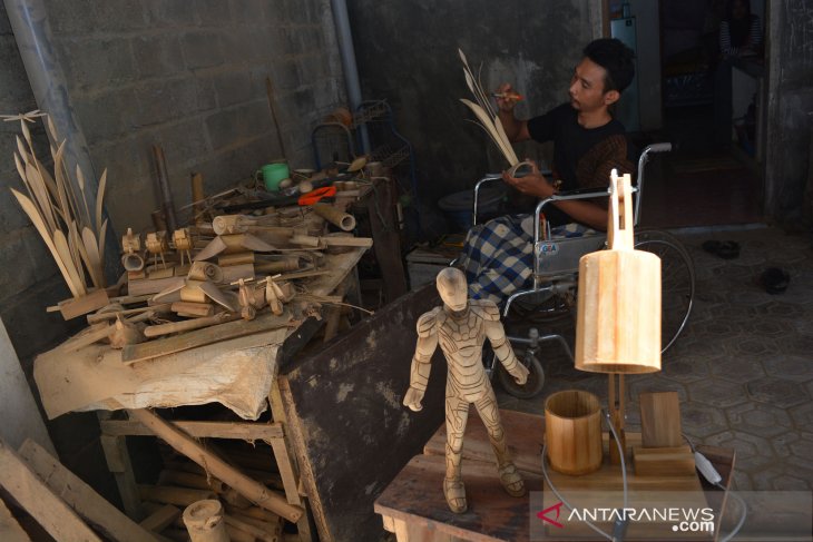 Kerajinan bambu di Jombang