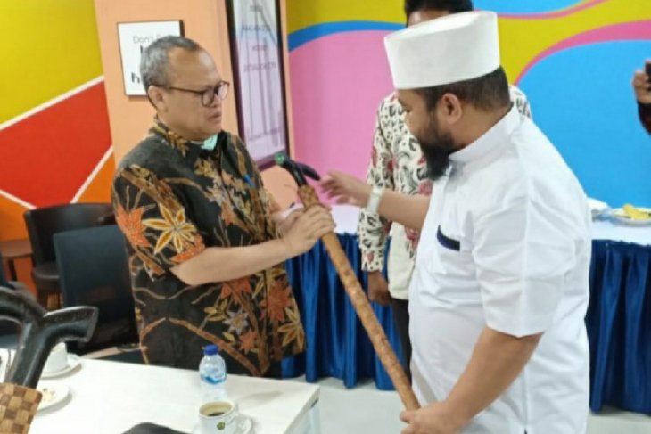 Sudah dinyatakan positif COVID-19, Wali Kota Bengkulu kunjungi Kementerian ESDM