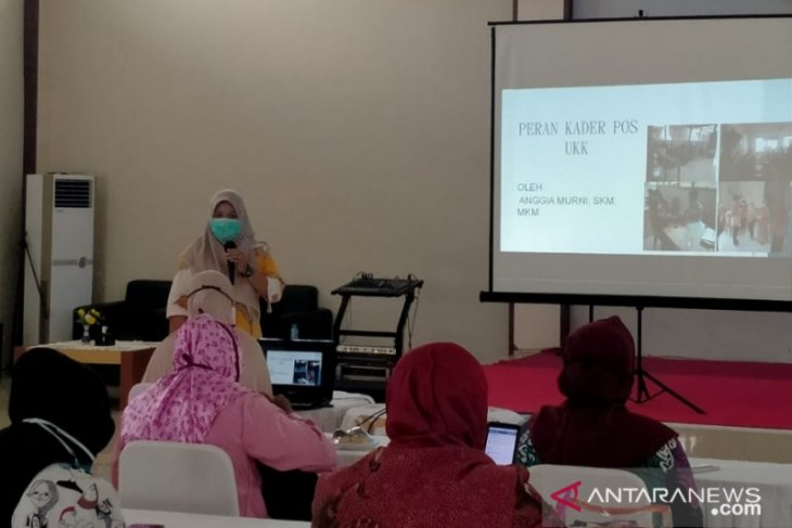 Dinkes Bangka optimalkan peran kader Pos UKK untuk cegah COVID-19