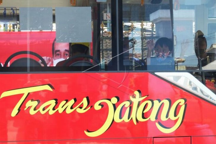 Pengoperasian bus Trans Jateng koridor Solo-Sangiran