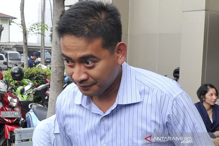 Suami Angelina Sondakh bebas murni