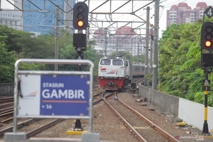 Perjalanan KA jarak jauh keberangkatan Gambir-Pasar Senen batal