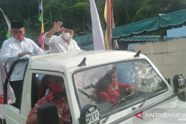 Lakhomizaro- Sowa,a Laoli mendaftar ke KPU Gunungsitoli