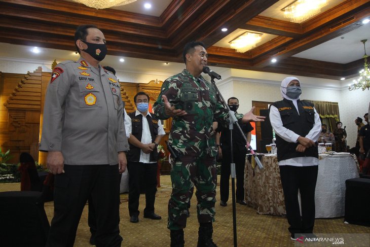 Gubernur Jawa Timur Bertemu KSAD dan Wakapolri