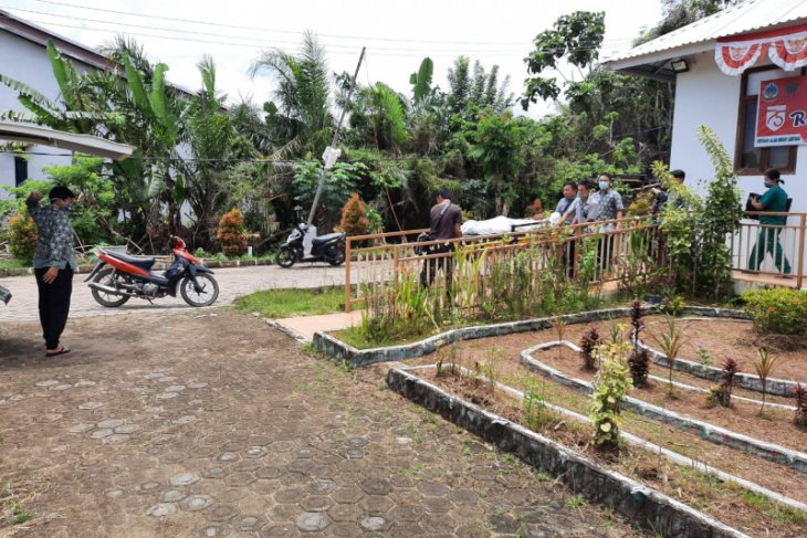 Seorang lansia meninggal saat antri BLT di Kayong Utara