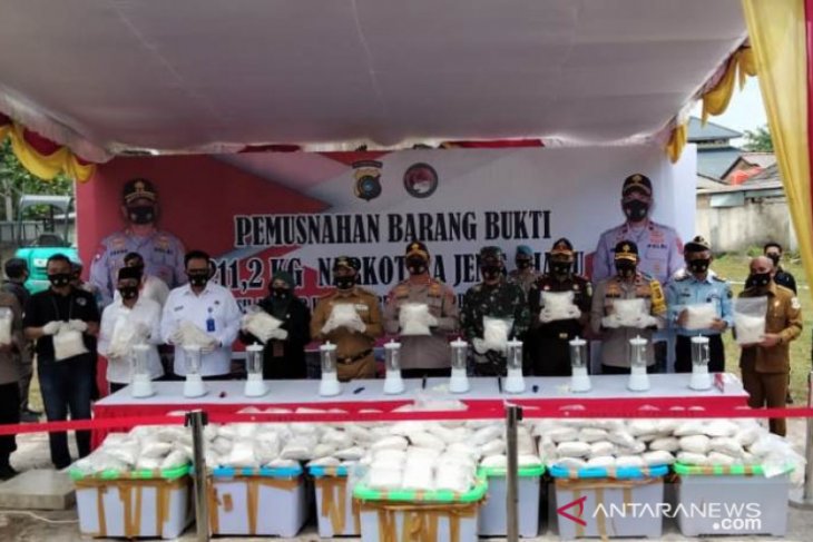 Polda Babel musnahkan 211,2 kilogram sabu-sabu
