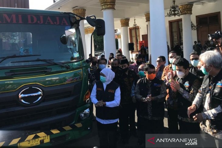 Gubernur Khofifah lepas ekspor 19,2 ton kopi ke Inggris