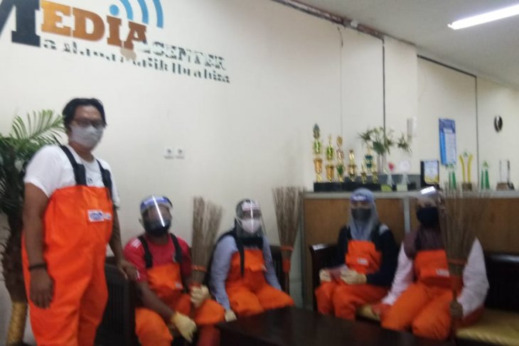 Mahasiswa UINSA temukan 54 titik timbunan sampah di Bengawan Solo Gresik