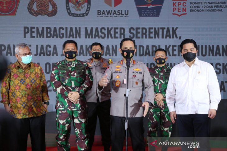 Awasi protokol kesehatan, Wakapolri berencana berdayakan preman pasar